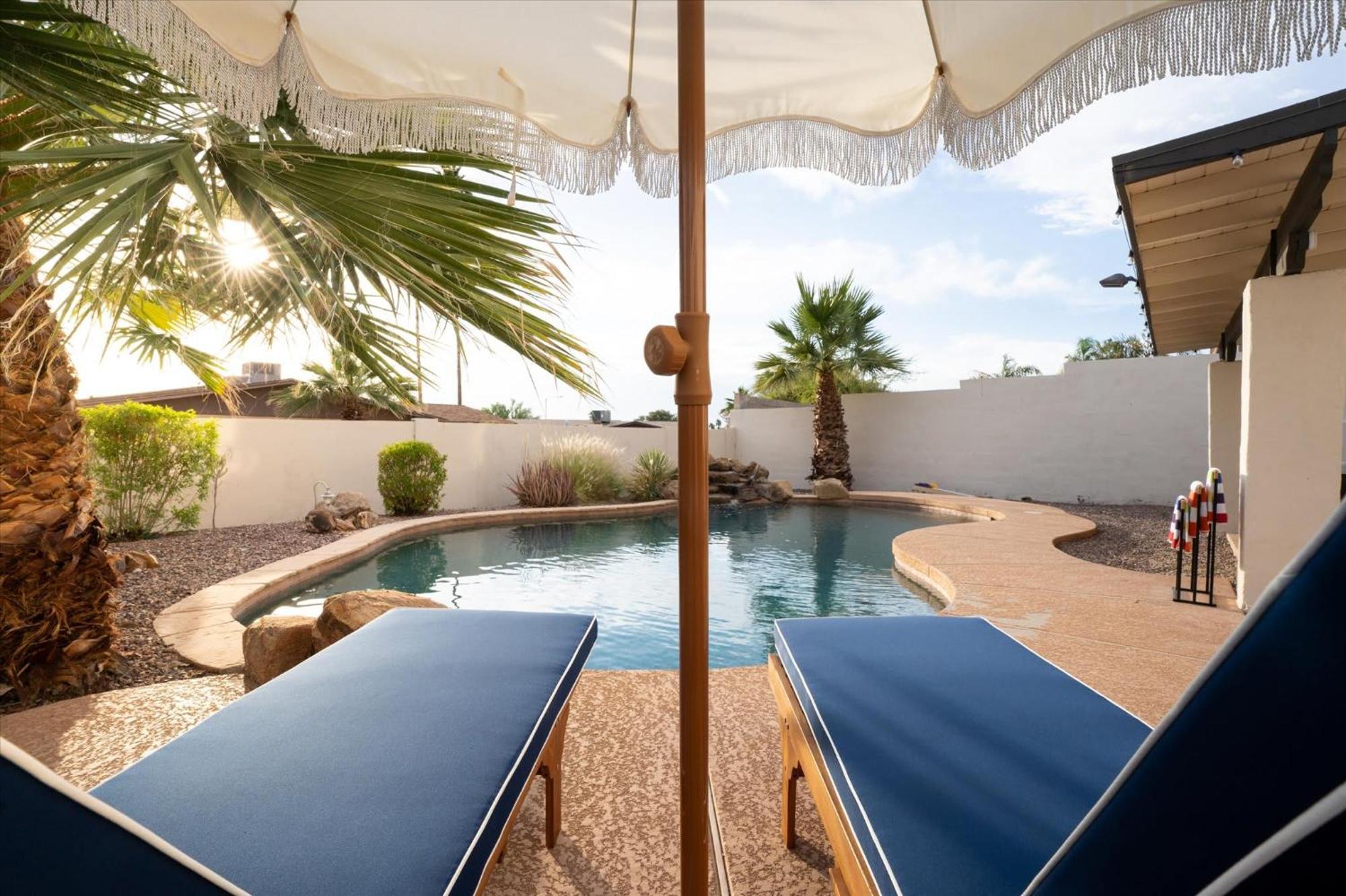 Rumah liburan Game Pool Hottub Modern Desert Oasis