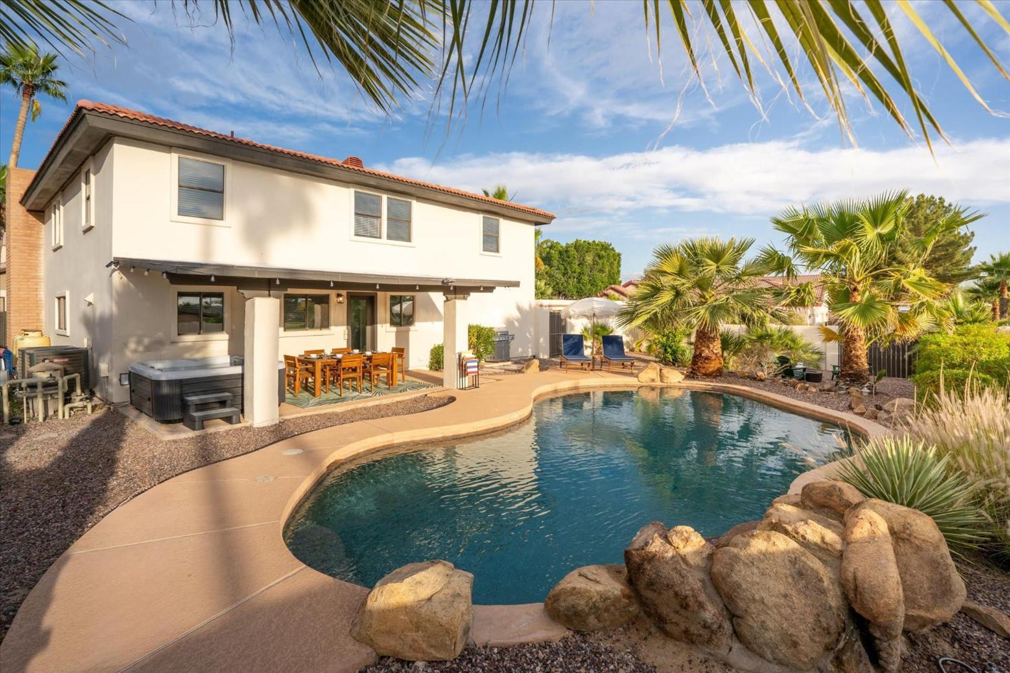 Rumah liburan Game Pool Hottub Modern Desert Oasis Phoenix