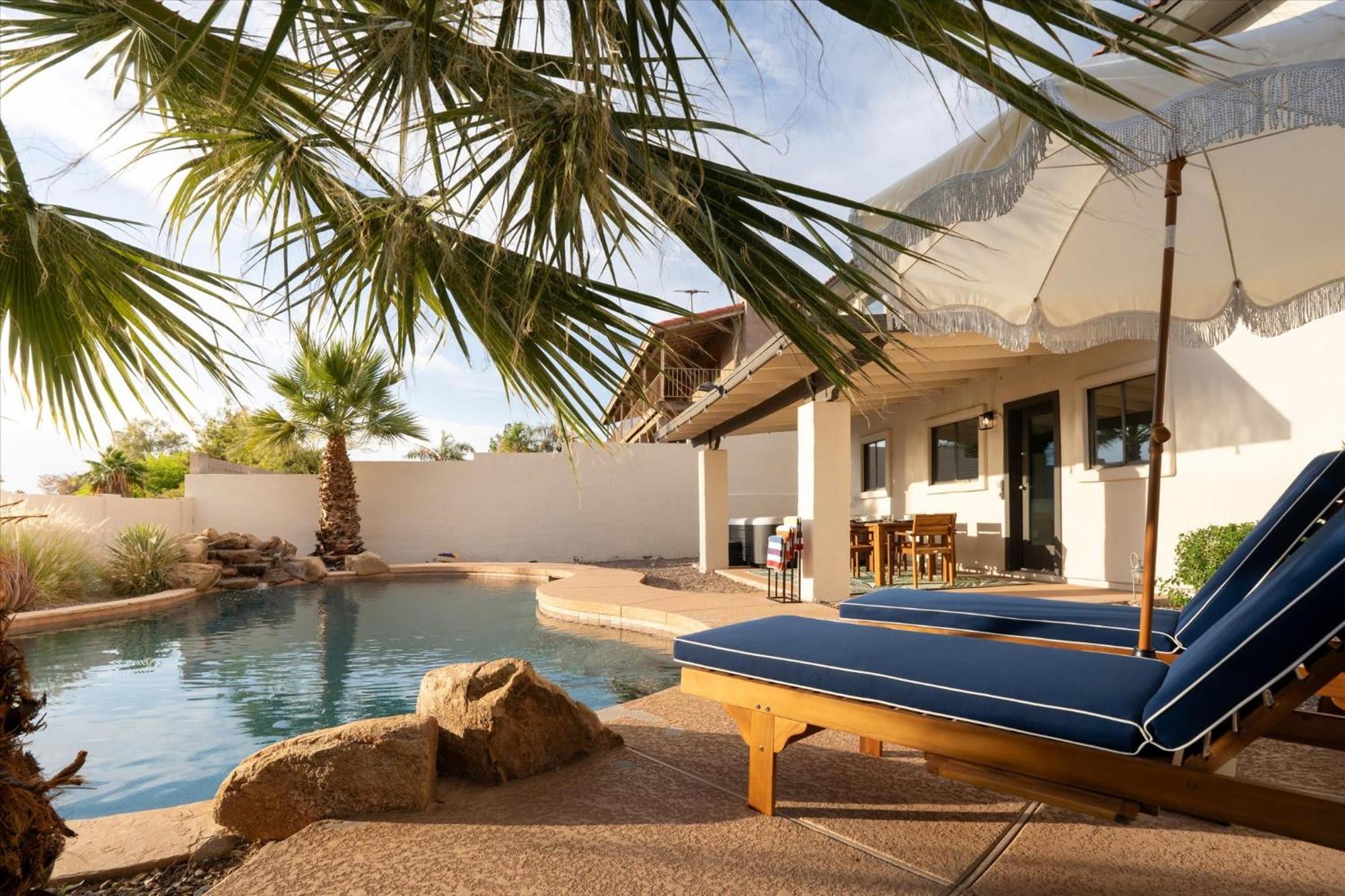 Game Pool Hottub Modern Desert Oasis Phoenix